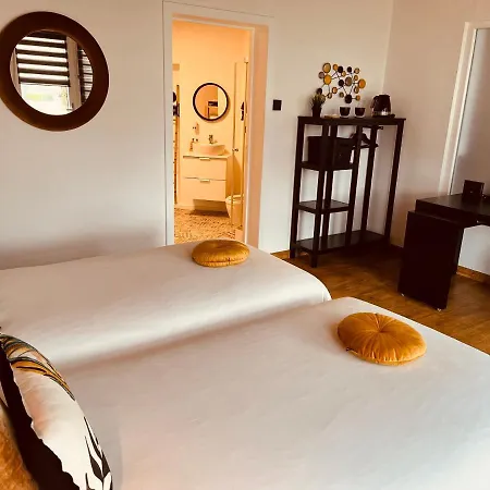 Bed & Breakfast La Deluxe Twin